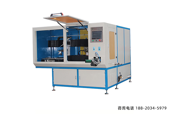 全自動(dòng)淬火機(jī)-采用呼吸系統(tǒng)冷卻循環(huán)水降溫(圖1)