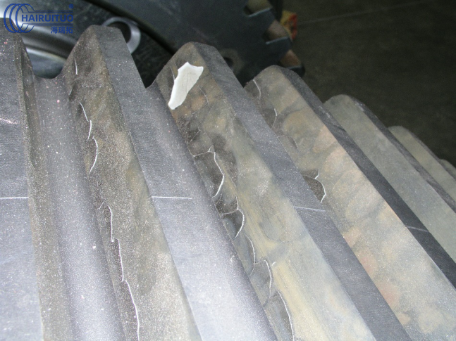 工程師及研發(fā)團(tuán)隊對大型齒輪淬火脫碳仿真分析(圖1)