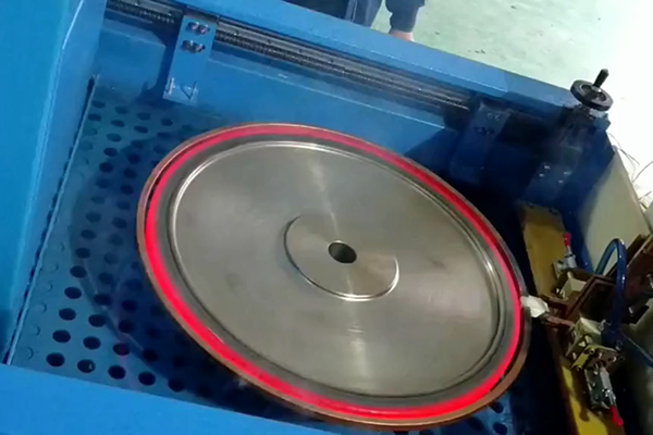 大型齒輪淬火設(shè)備-數(shù)控淬火機床