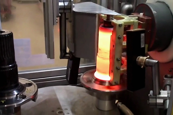 高頻淬火機床主要用于產(chǎn)品零件的高頻淬火