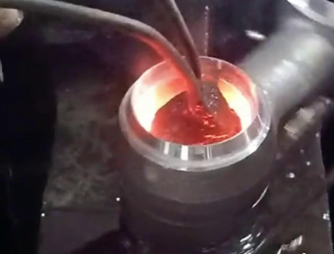 高頻加熱內(nèi)孔淬火的基本步驟和優(yōu)點(圖1)