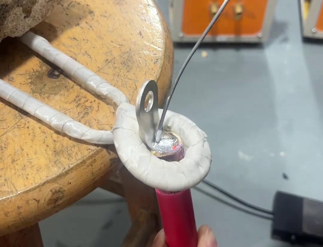 線束端子要不要錫焊呢？高頻焊機(jī)廠家認(rèn)為這取決于它的應(yīng)用場(chǎng)景