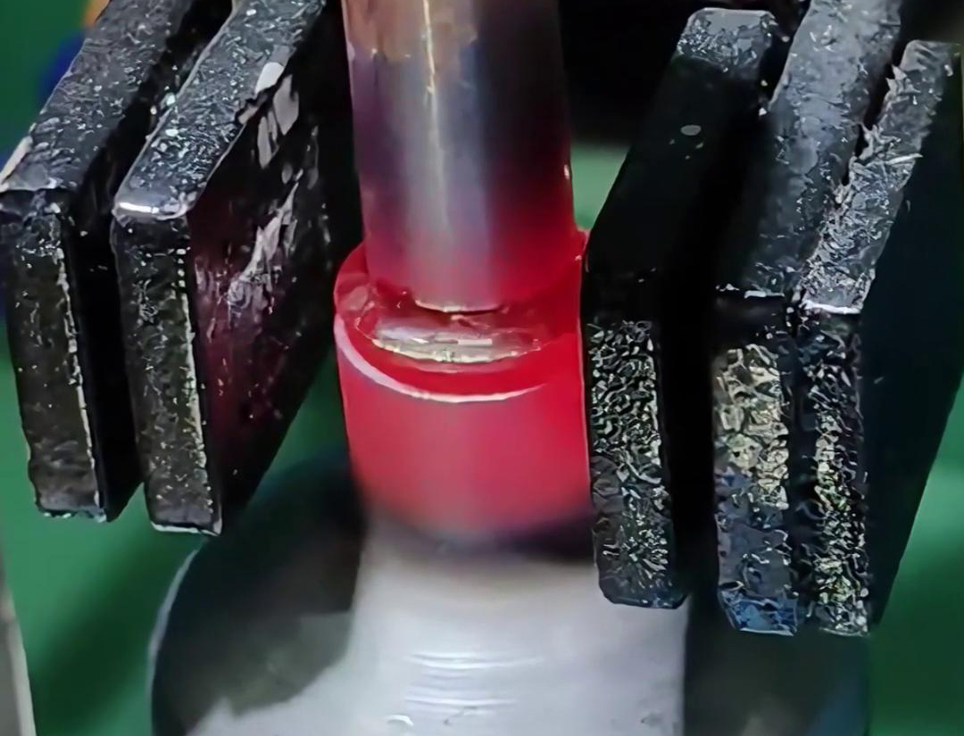 高頻焊機在不銹鋼管焊接中應(yīng)用步驟和注意事項(圖3)