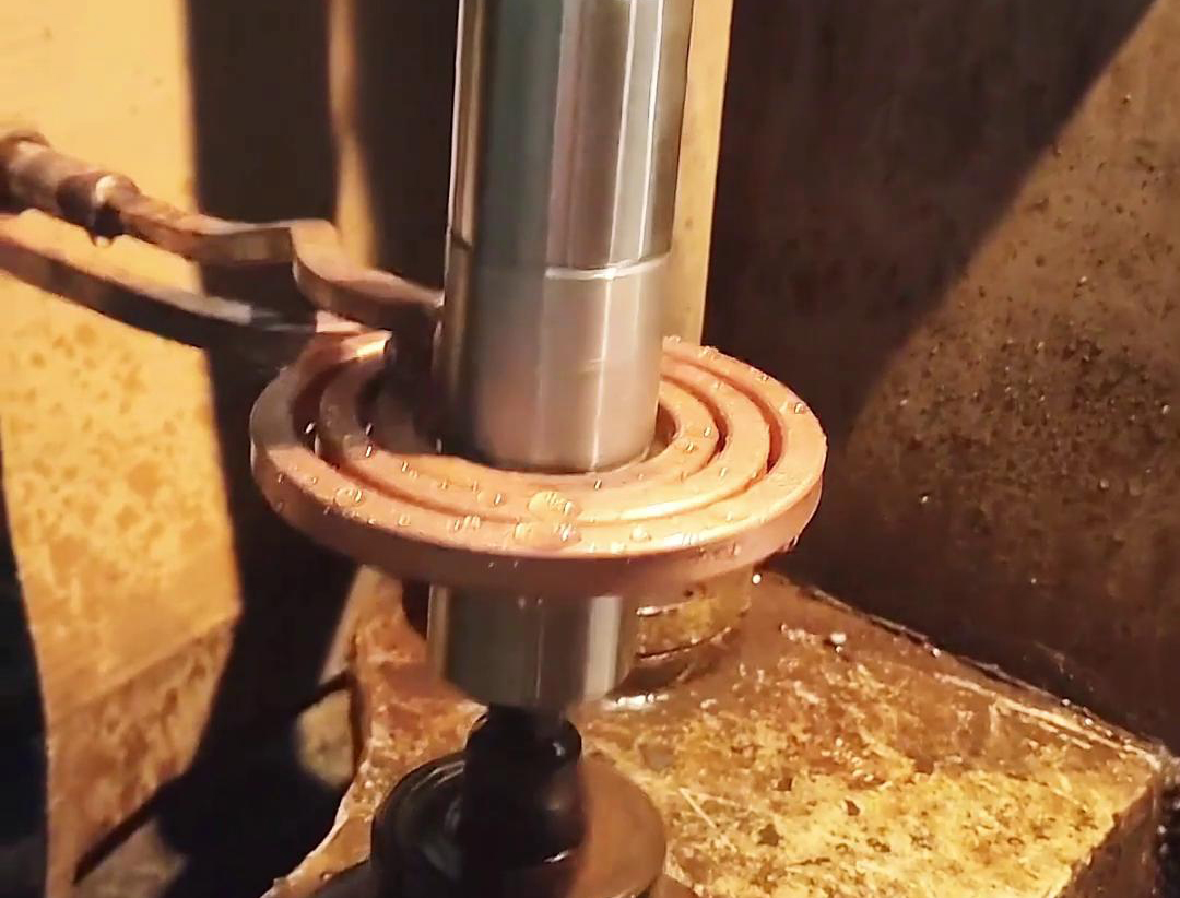 海瑞拓超高頻感應加熱設備助力電機軸淬火(圖3) 海瑞拓超高頻感應加熱設備助力電機軸淬火(圖3)