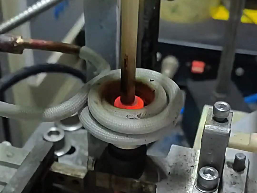 雙工位半自動(dòng)銅管焊接設(shè)備：高效精準(zhǔn)的工業(yè)焊接解決方案