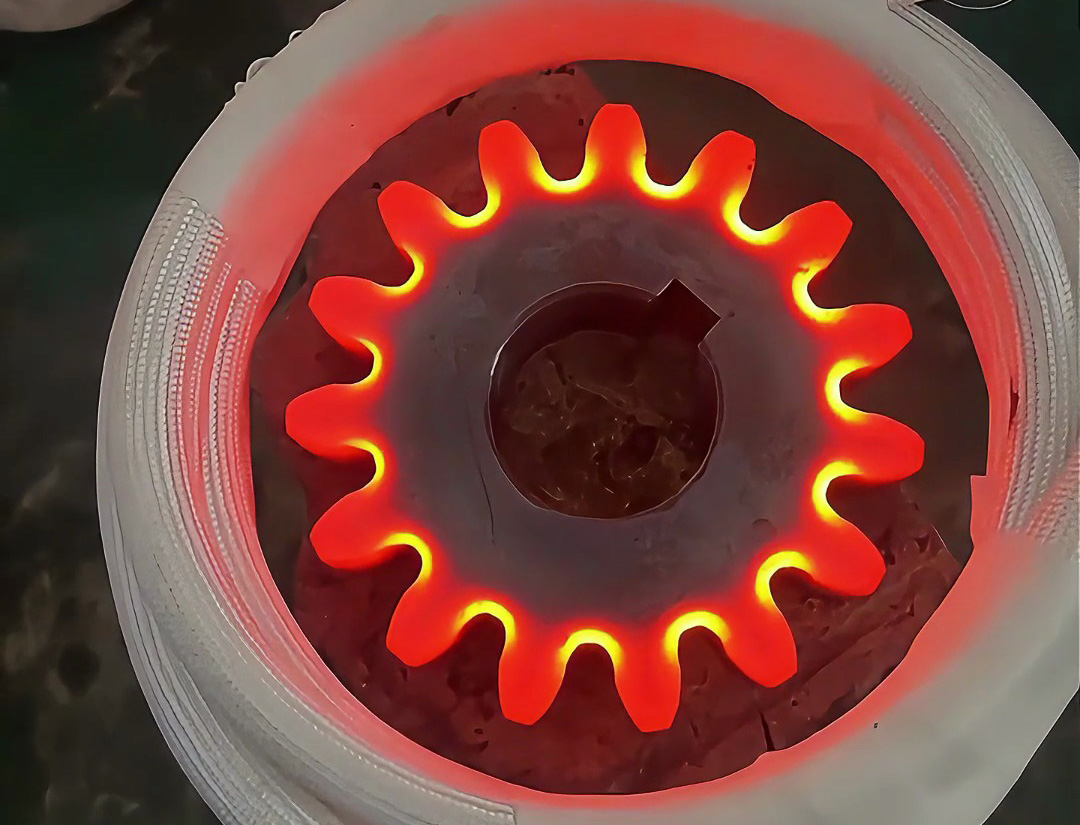 海瑞拓 60kW 高頻加熱淬火機齒輪試樣實測：80mm 齒輪邊牙硬度達標 50HRC，數(shù)據(jù)說話！