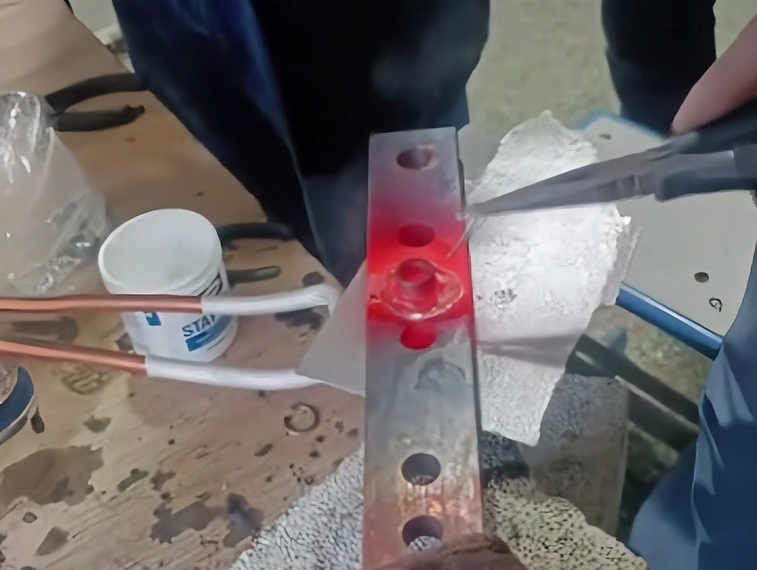 告別火焰焊！海瑞拓高頻焊接設(shè)備：多材質(zhì)適配，高效焊接不拖生產(chǎn)后腿(圖3)