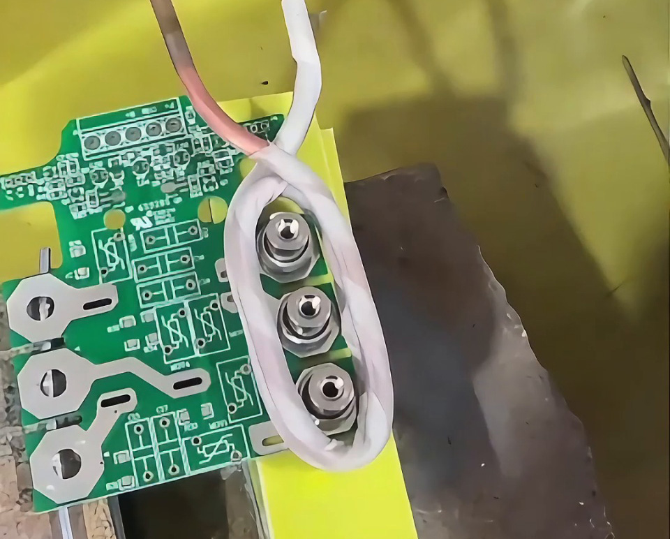 高頻焊機還能對電路板進行焊錫？實踐出真理