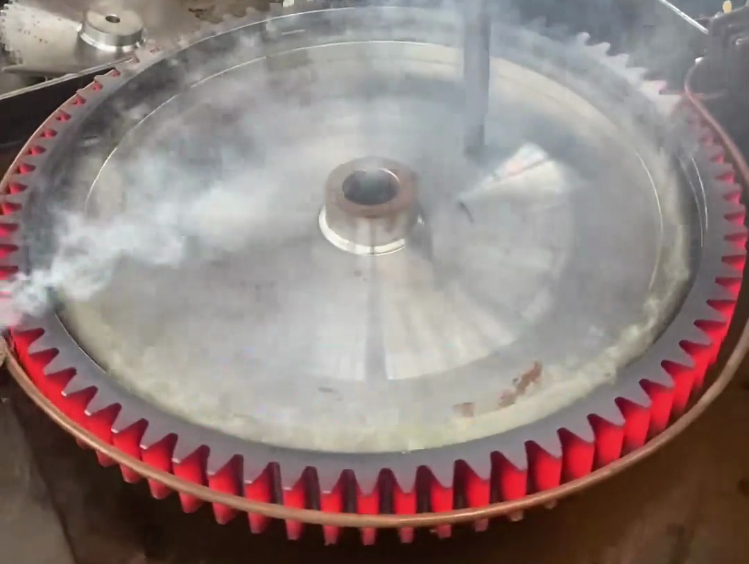 警告！傳統(tǒng)齒輪淬火加工方式正在被這種高頻淬火技術(shù)淘