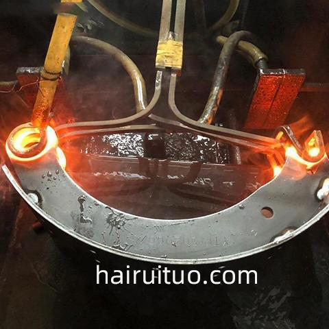 熱烈慶祝海瑞拓公司中頻導(dǎo)軌淬火機(jī)順利發(fā)貨(圖1)