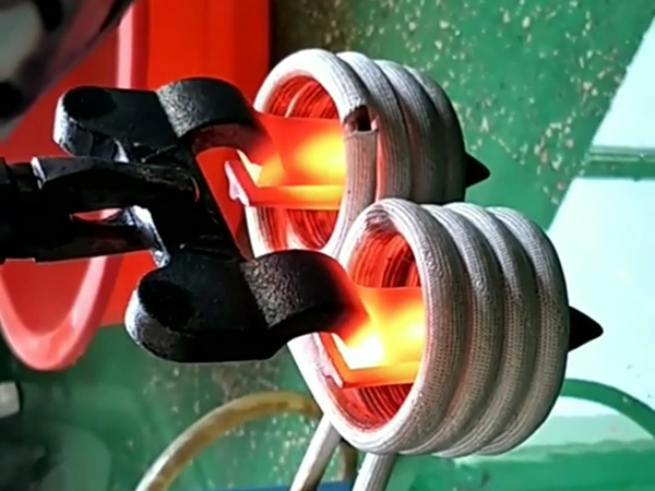 不規(guī)則工件淬火用高頻淬火機