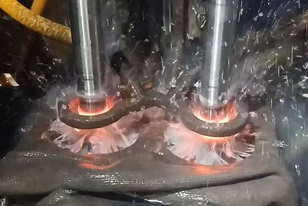 雙工位高頻淬火機床 軸類淬火設備