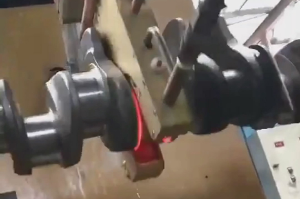 曲軸高頻淬火設備plc溫控的簡單原理