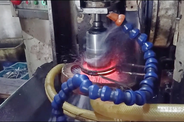 立式淬火機(jī)床感應(yīng)加熱電源的特點(diǎn)和應(yīng)用!