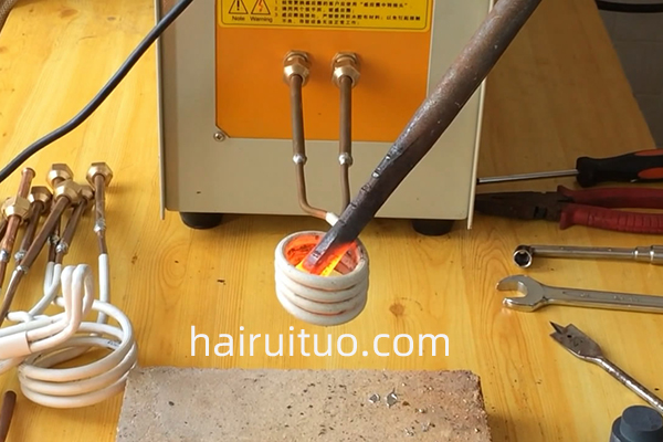 為什么買了高頻加熱器產(chǎn)品之后要調(diào)試?(圖1)