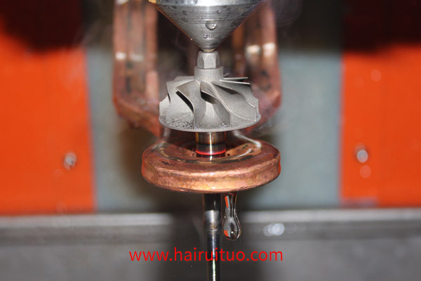 中頻淬火設備廠-方位對淬火變形有影響(圖2)